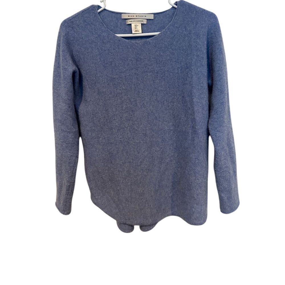 Max Studio Cashmere Sweater Small Women's Blue Crew Neck 2-Ply Knit High-Low Hem